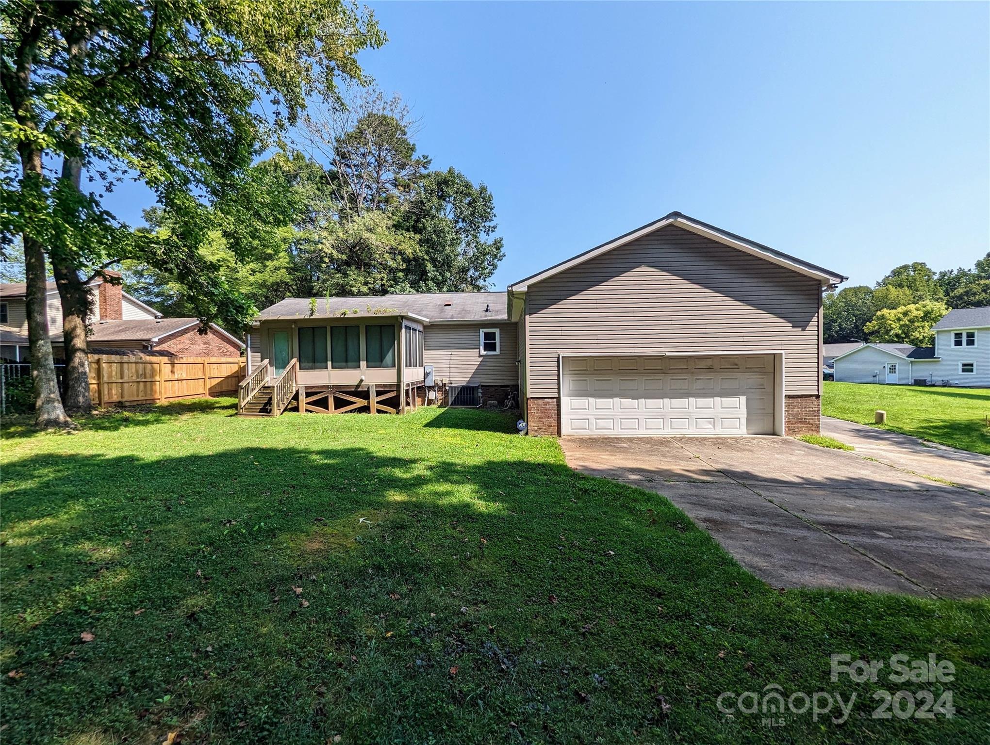 Ravenwood Estates - Residential