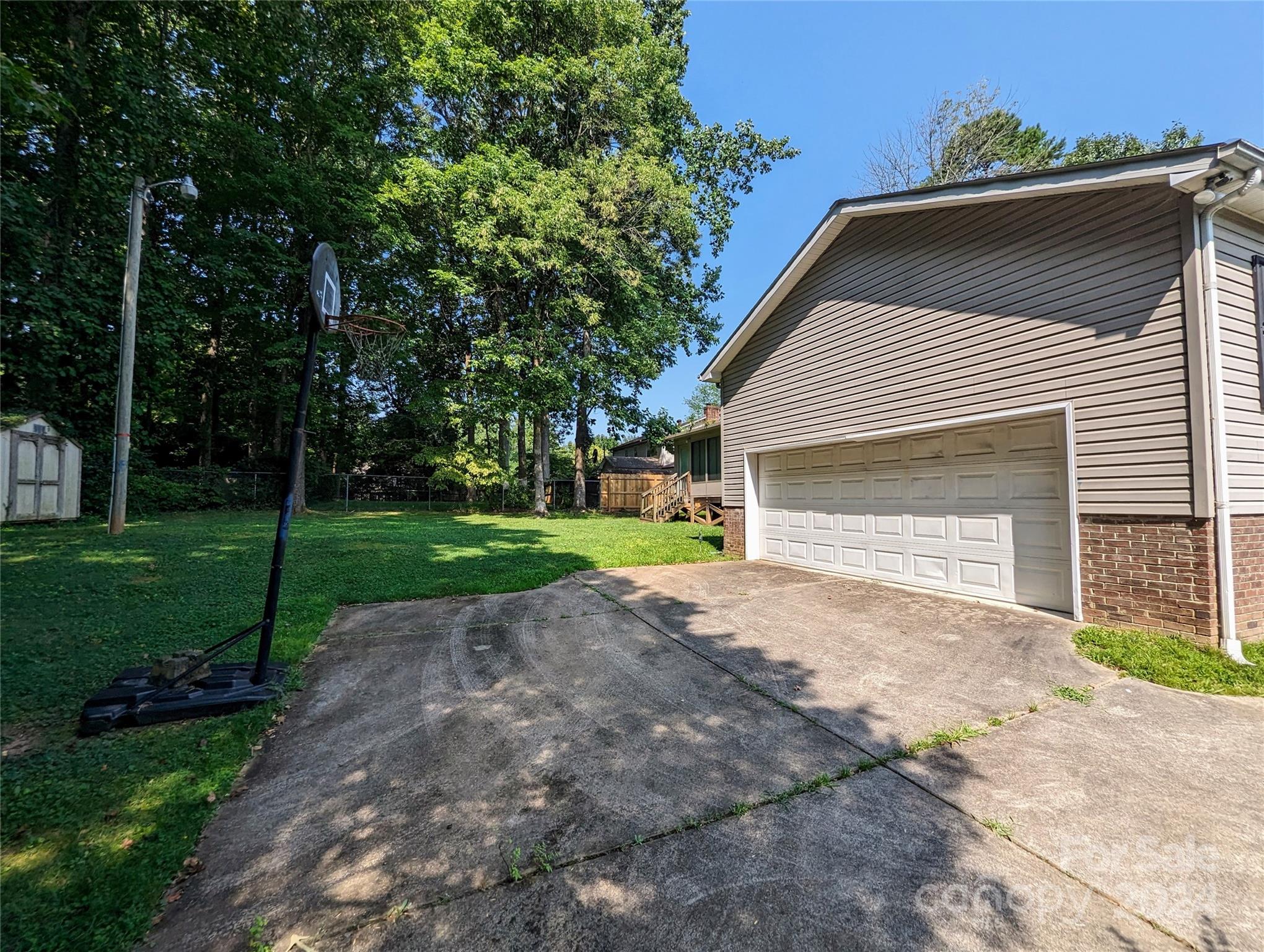 Ravenwood Estates - Residential