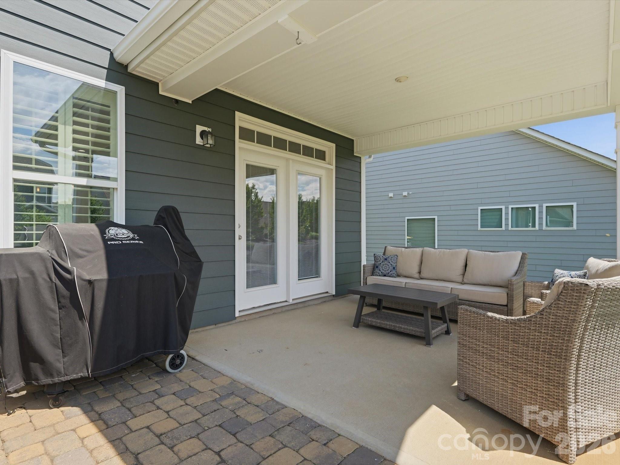 Kellswater Bridge - Residential