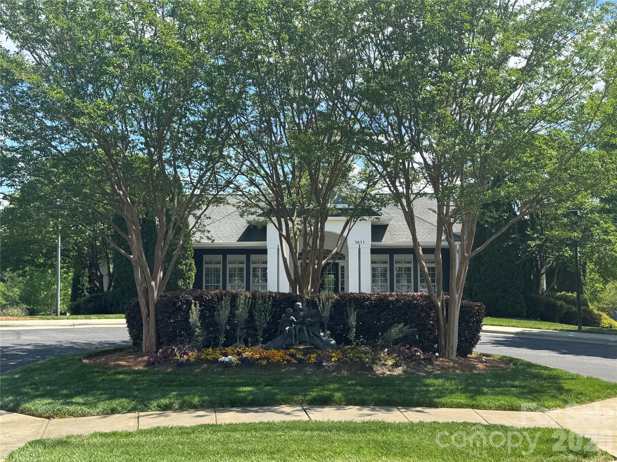 3297 Lock Erne Avenue