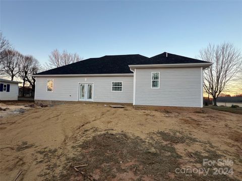 A home in Yadkinville