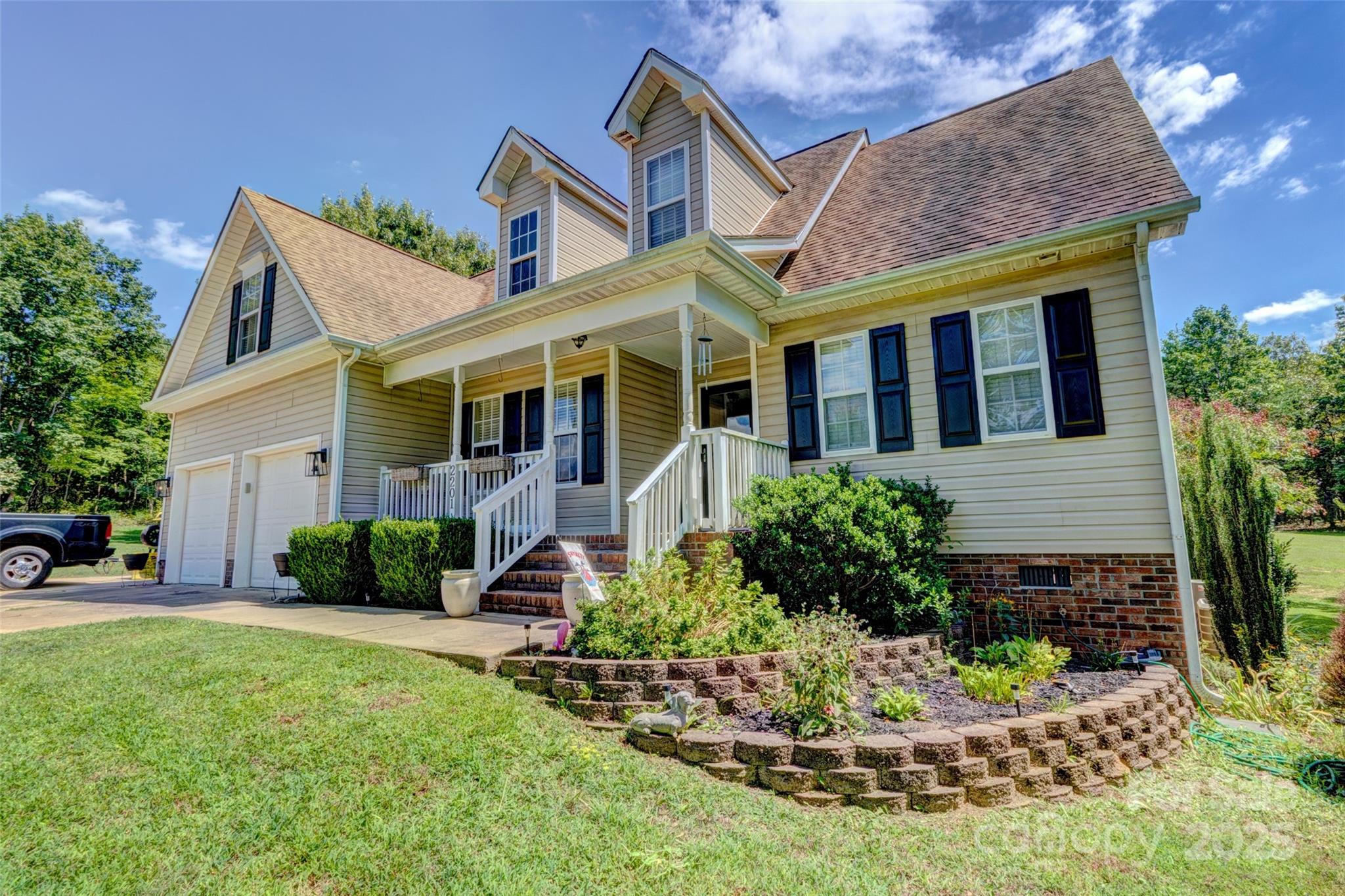 2201 Pinnacle View Drive 74