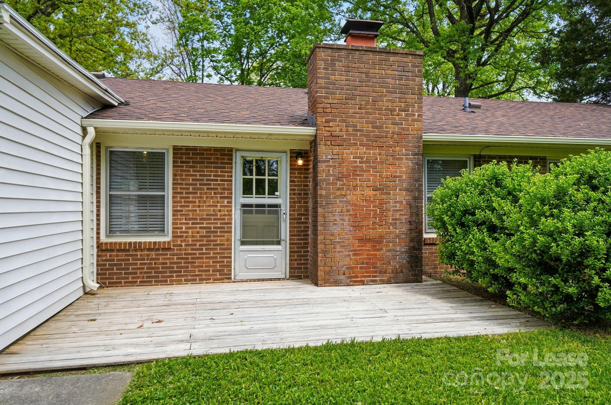 East Forest - Residential Lease