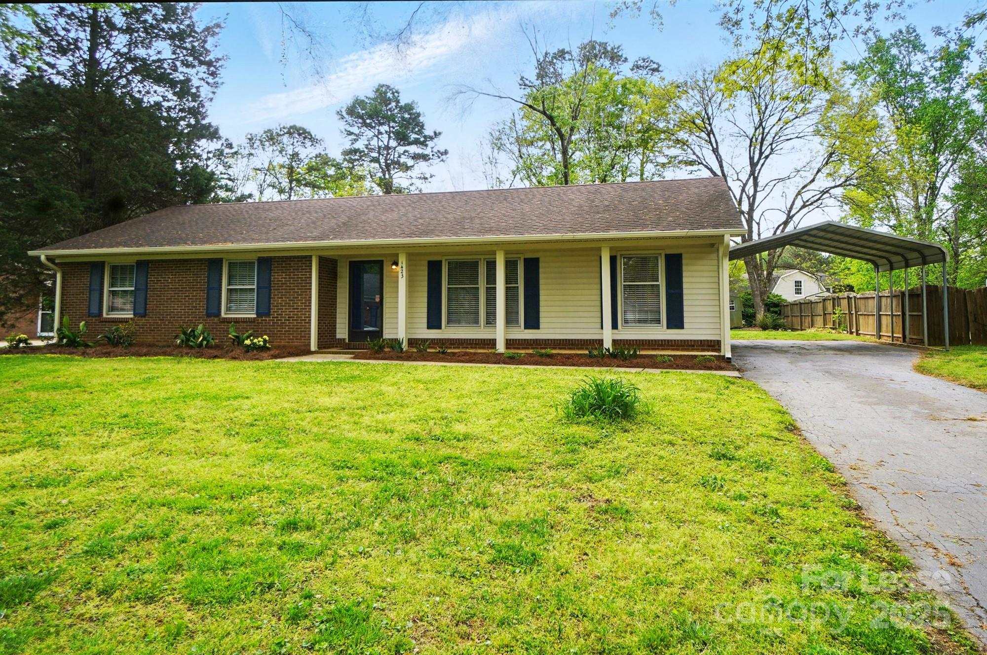 East Forest - Residential Lease