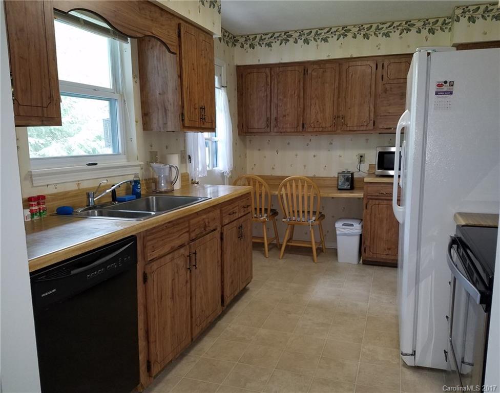 Fifth Avenue Condos - Residential