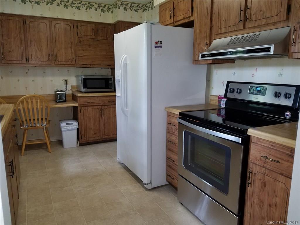 Fifth Avenue Condos - Residential