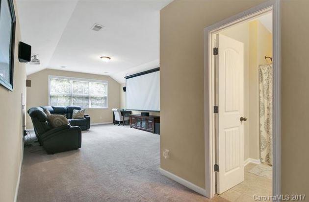 Lake Ridge - Residential