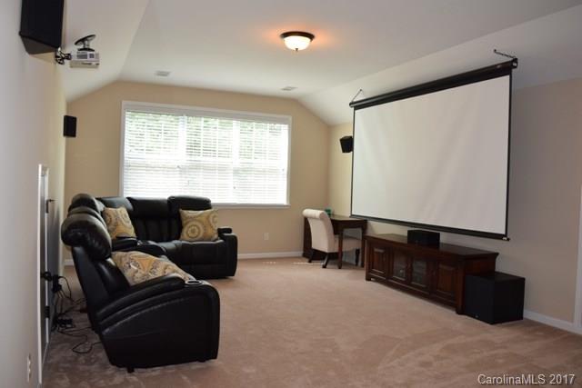 Lake Ridge - Residential