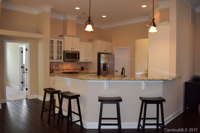 Lake Ridge - Residential