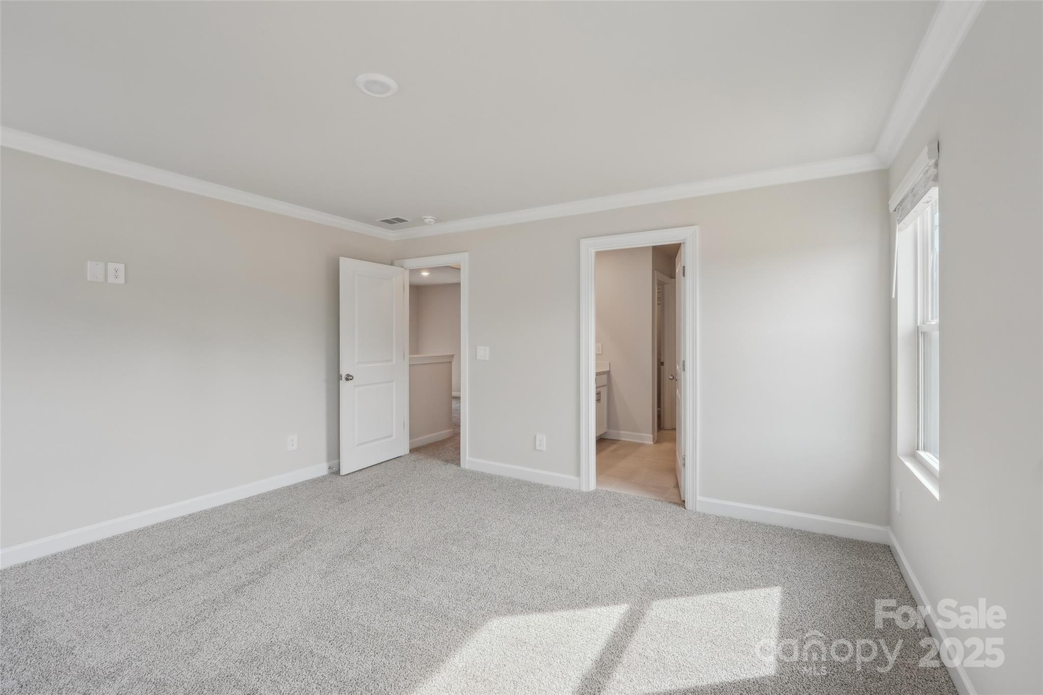 Seattle Crossing - Residential