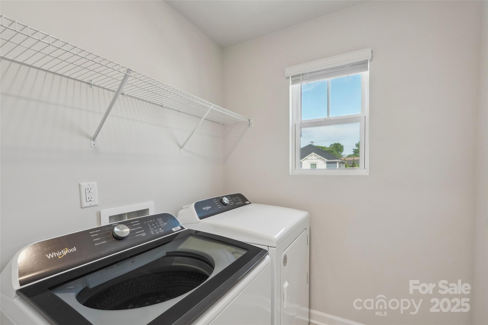 Seattle Crossing - Residential