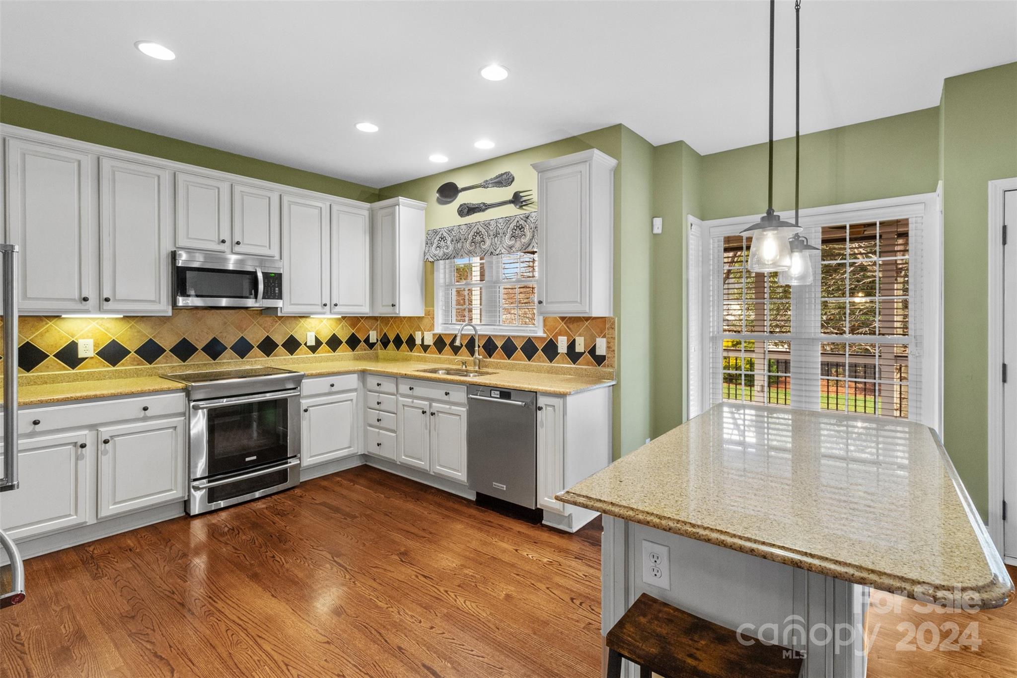 Belle Meade - Residential