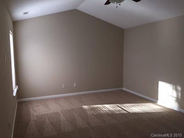 Wiltshire Manor - Residential Lease