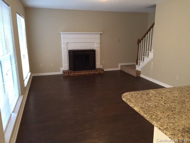 Wiltshire Manor - Residential Lease