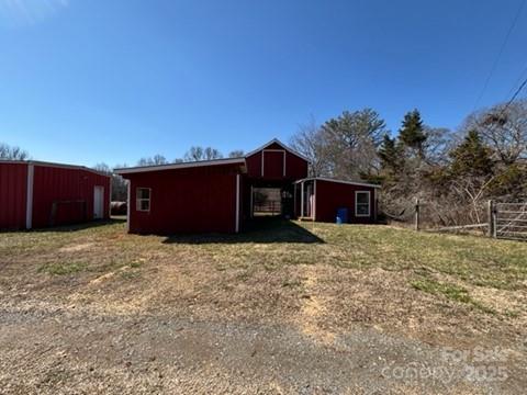 743 Lore Road