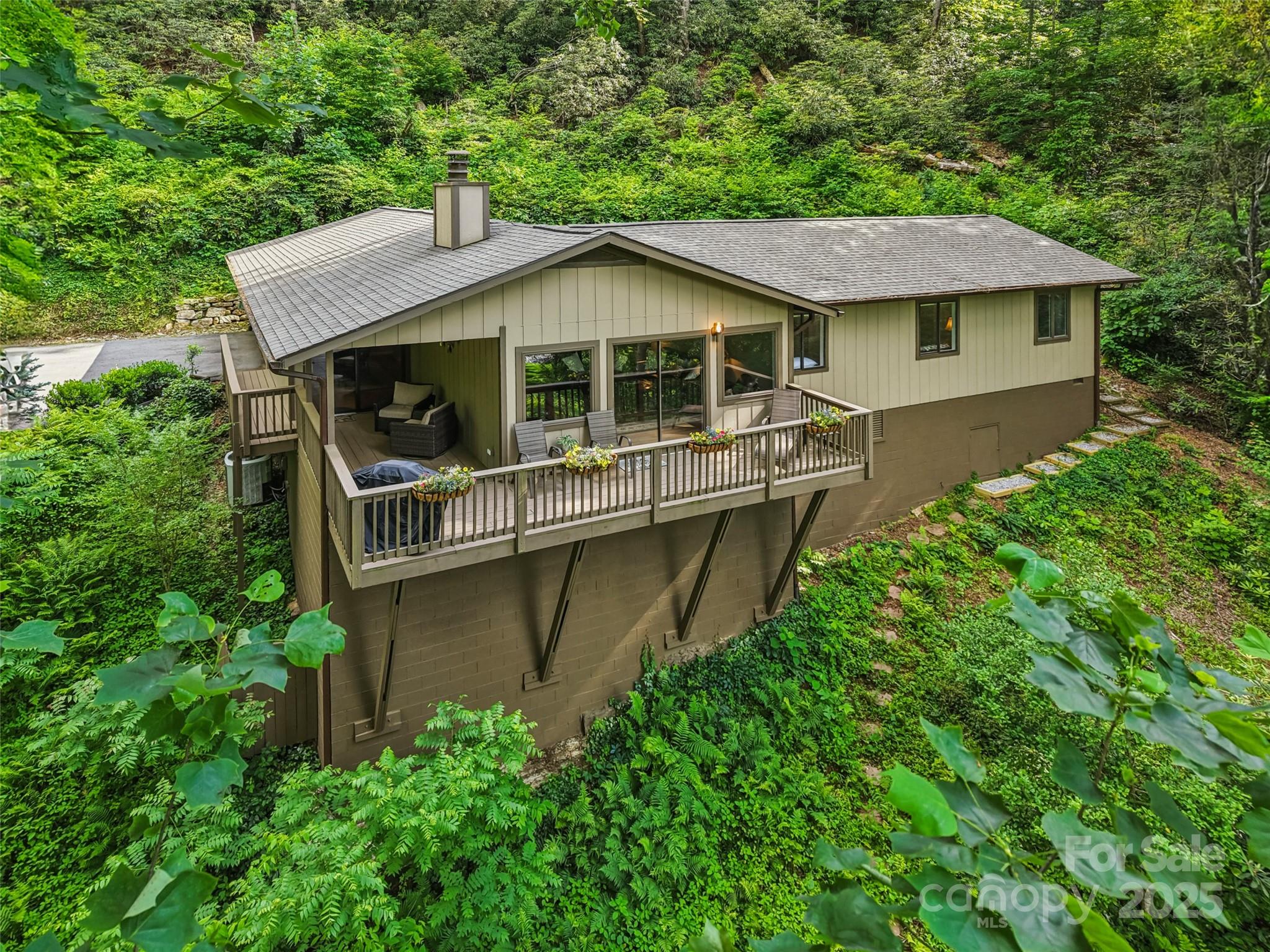44 Falls Creek Road