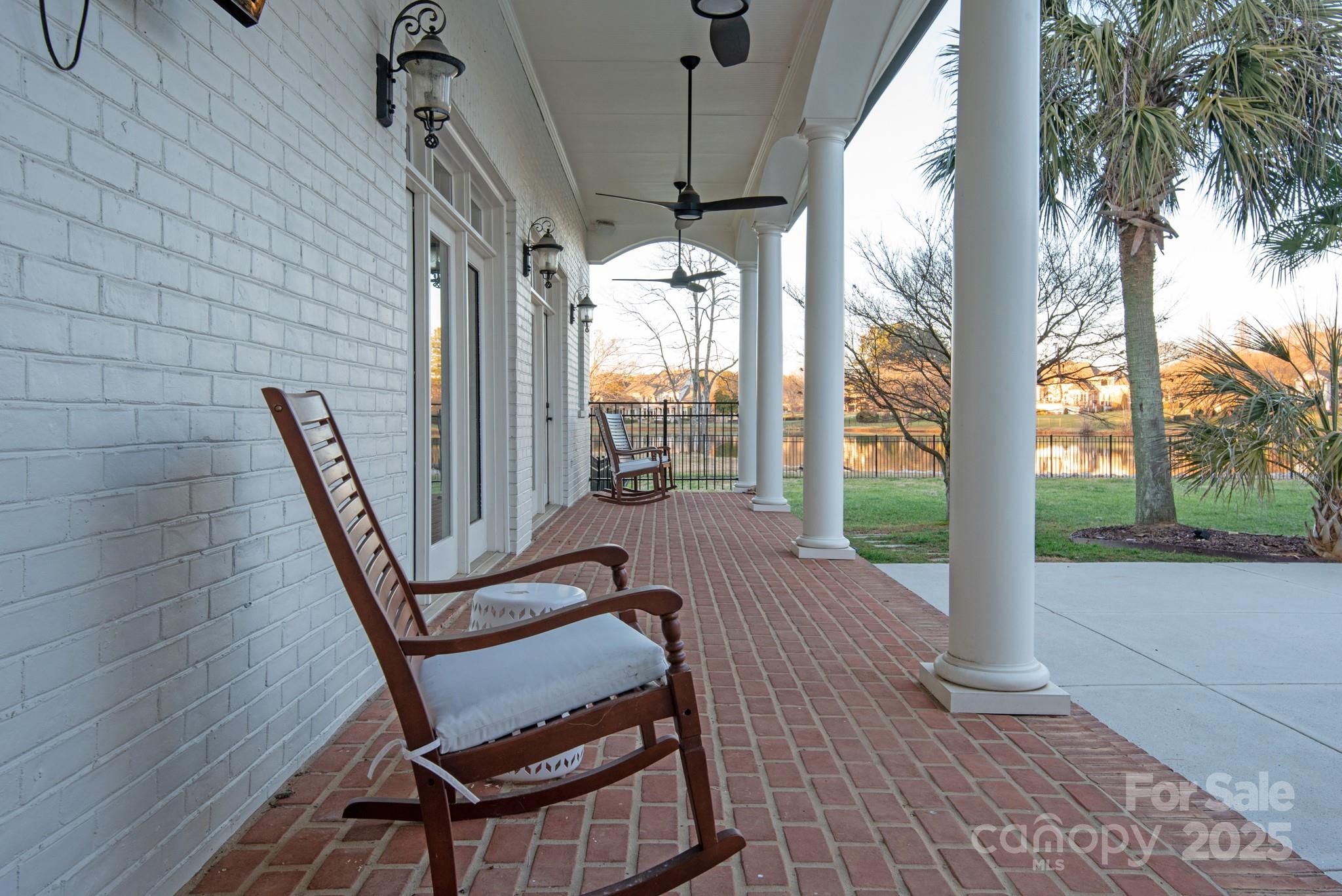 424 Fairhaven Court