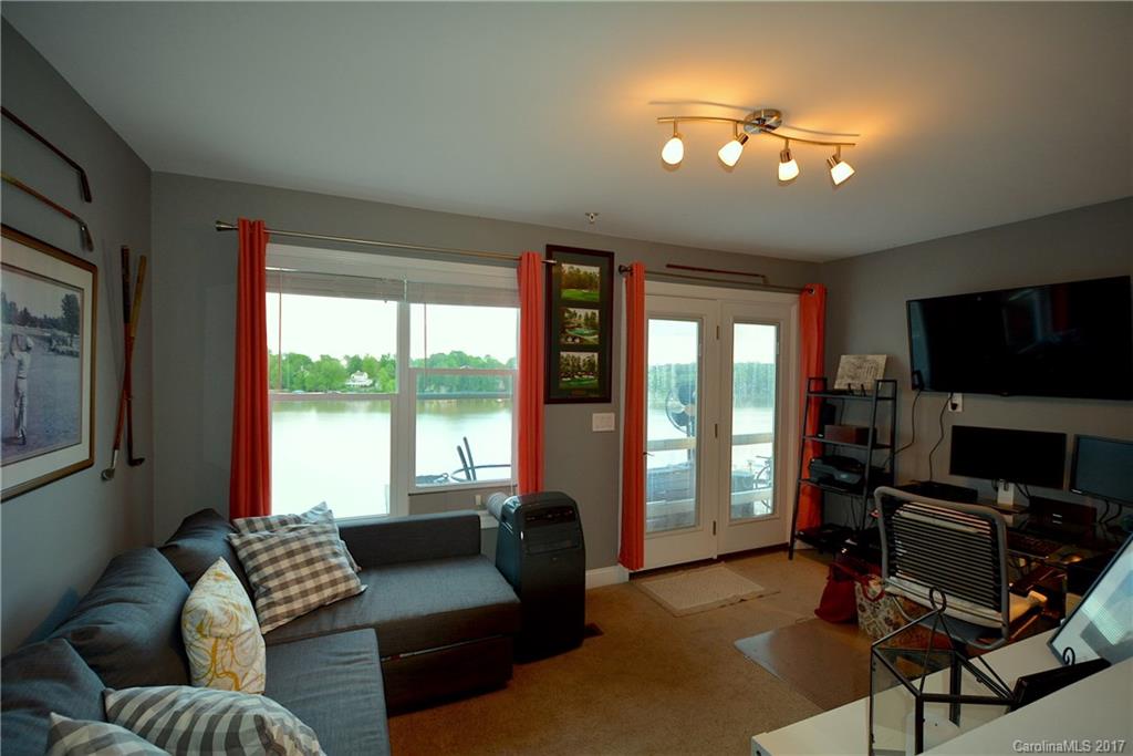 Harbor Point Village - Residential