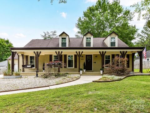 4711 Truscott Road Charlotte NC 28226