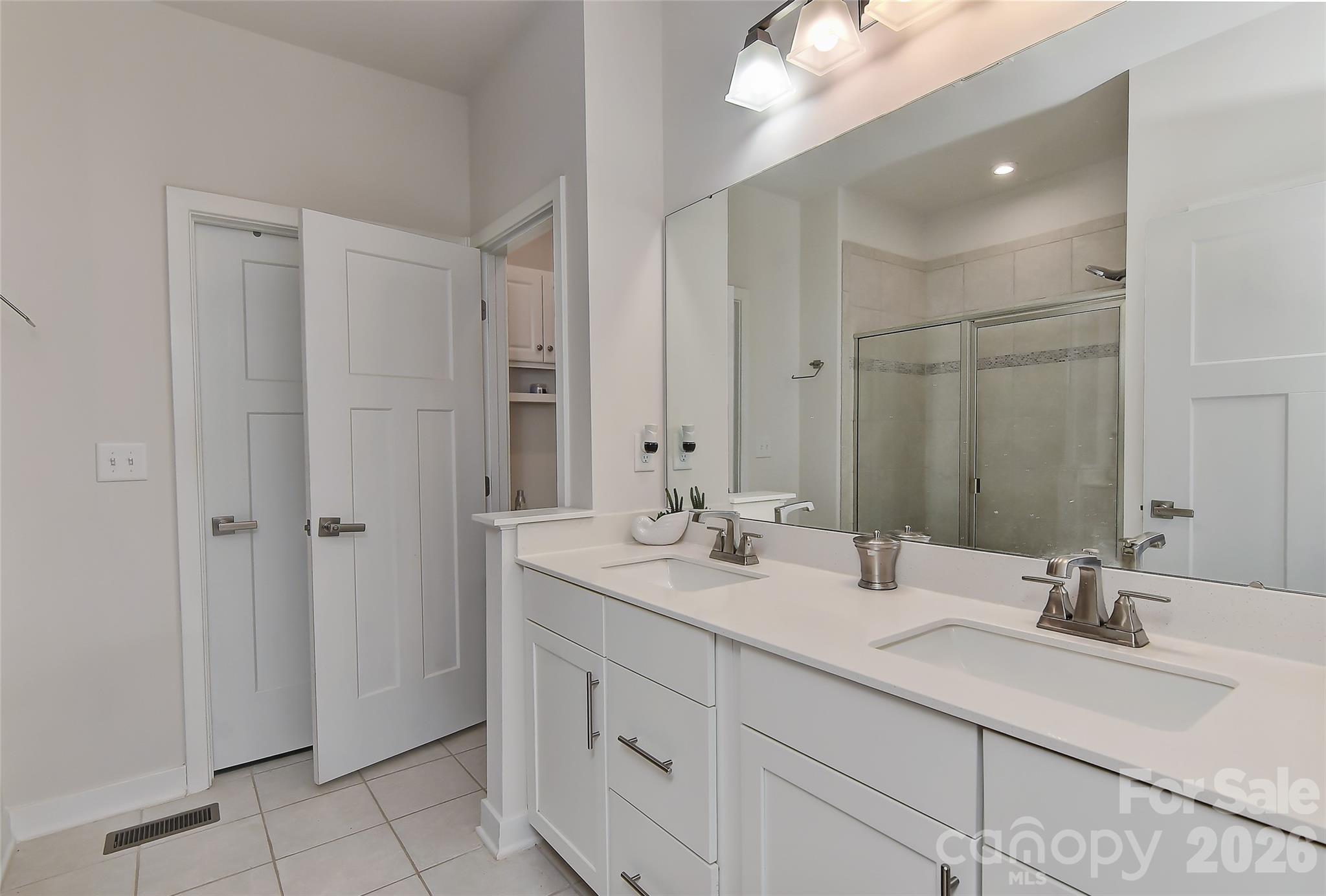 Waterfront at Langtree - Residential