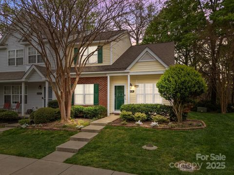 8230 Rudolph Road Charlotte NC 28216