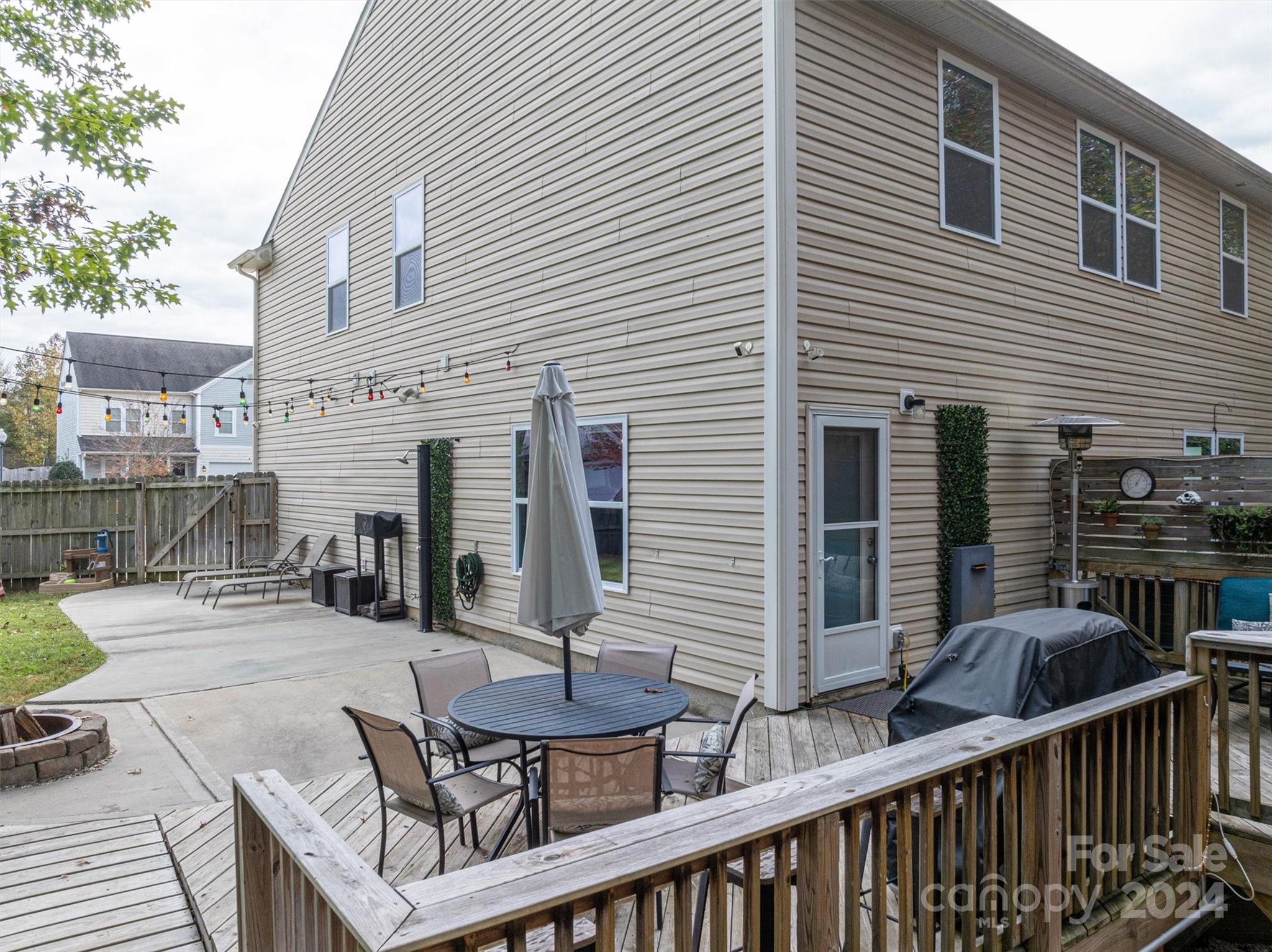 Oaks At Clover - Residential