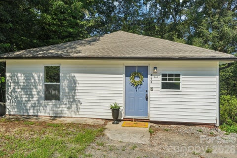 Photo of 911 Elm Street, Kannapolis, NC 28081 (MLS # 4365416)