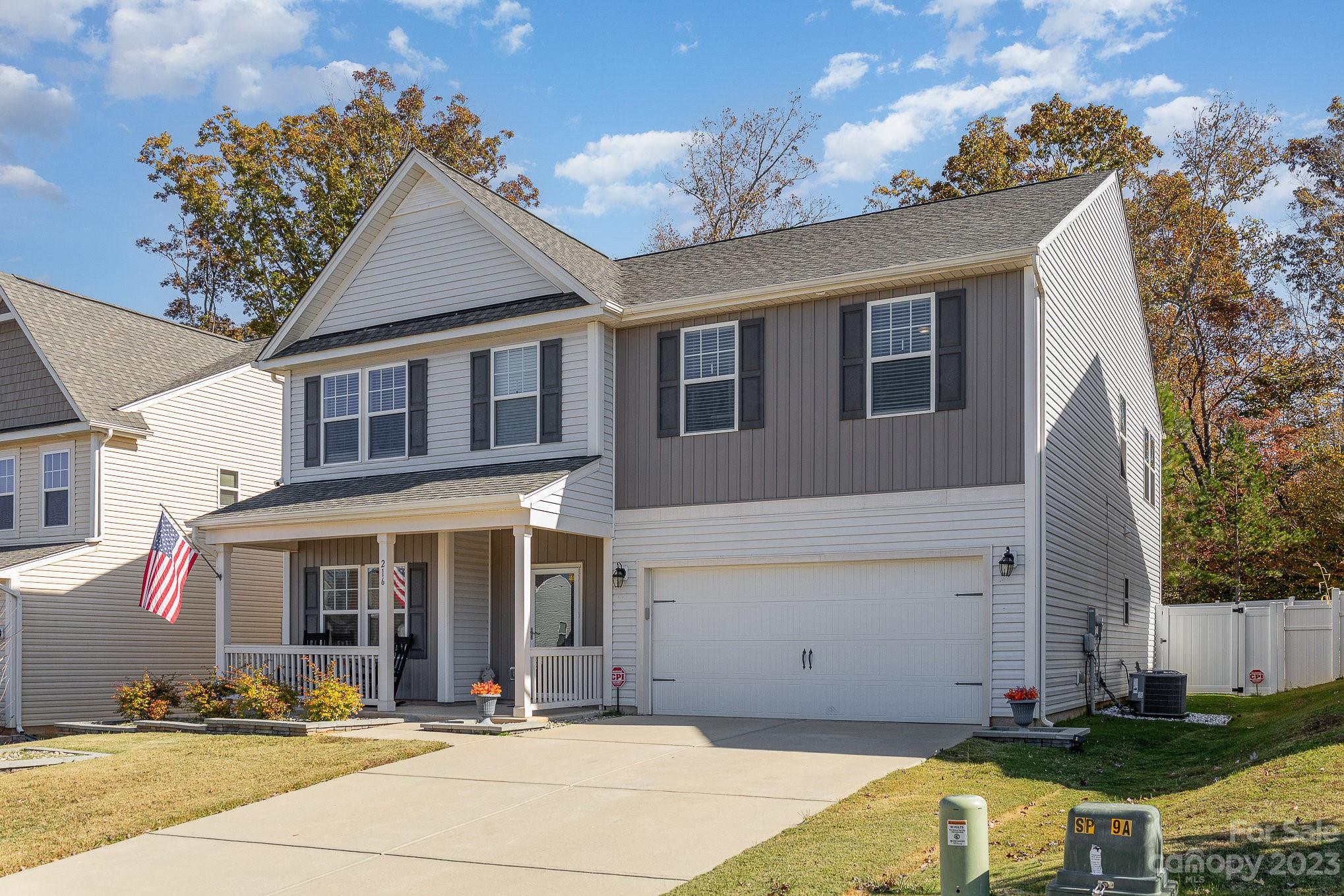 Hidden Lakes - Residential