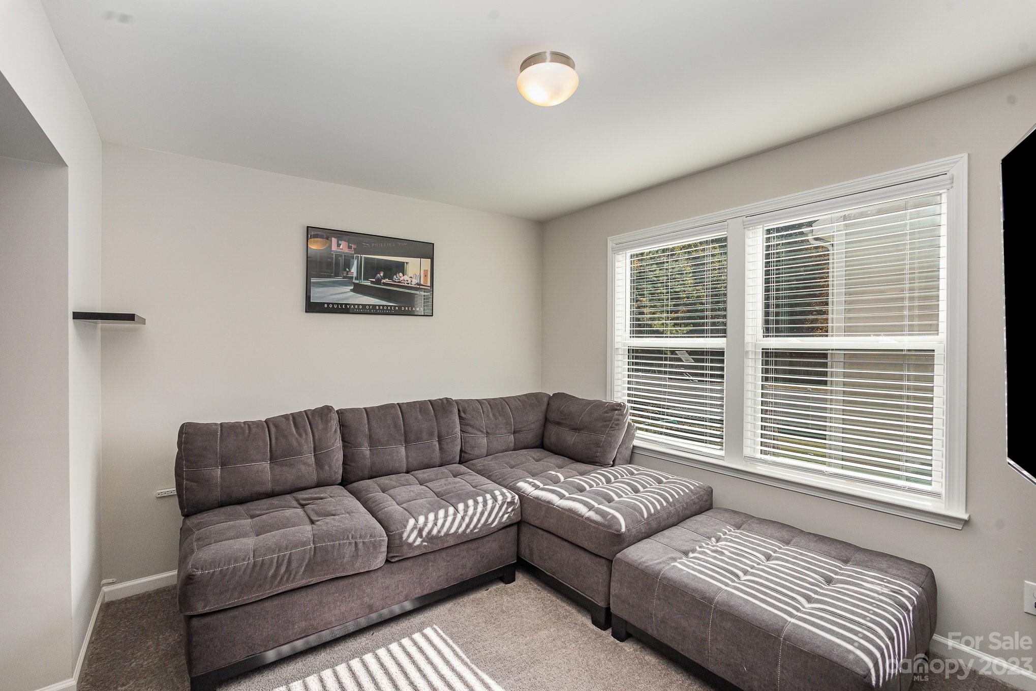 Hidden Lakes - Residential