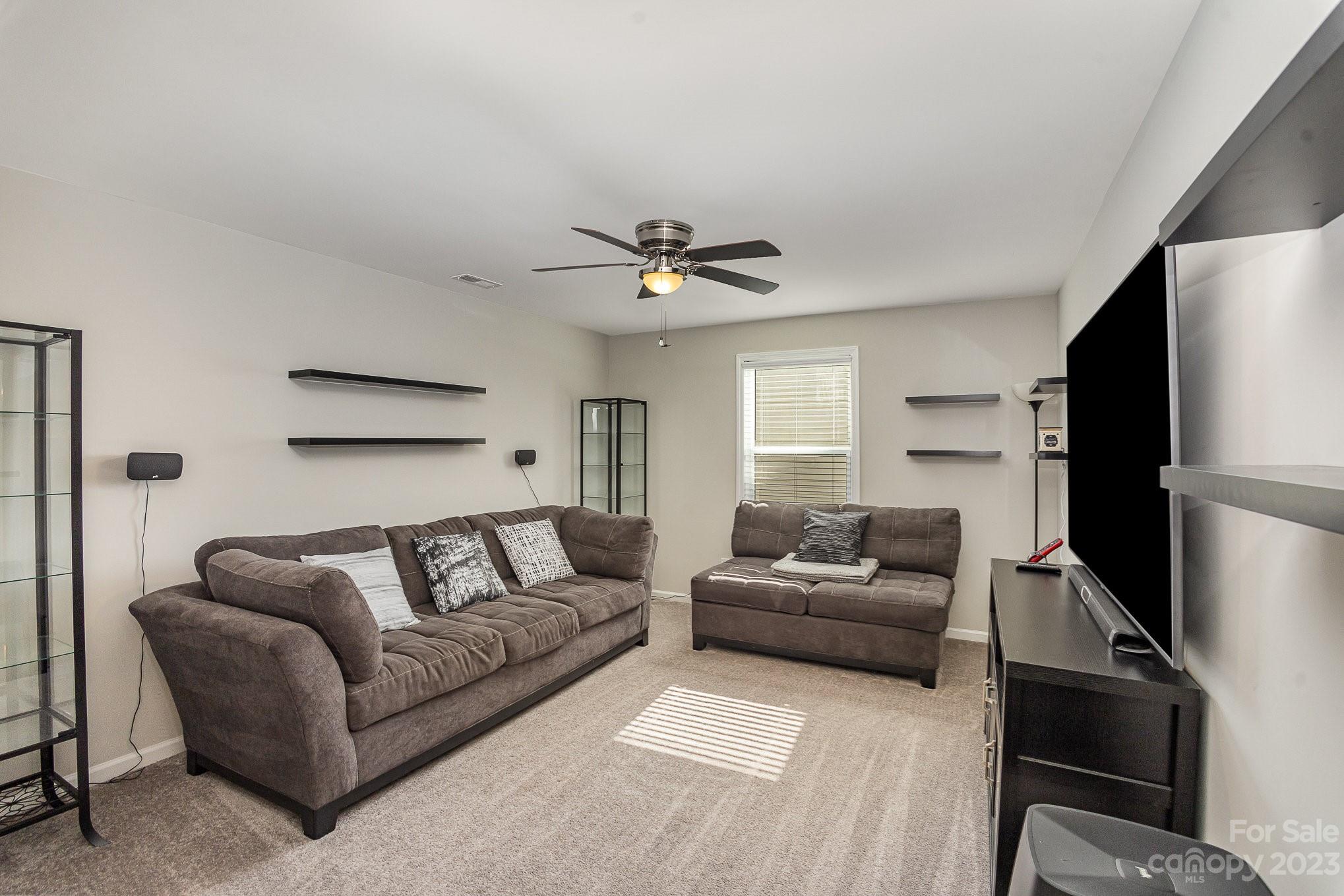 Hidden Lakes - Residential