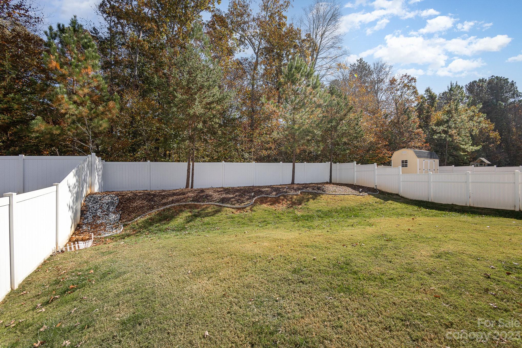 Hidden Lakes - Residential