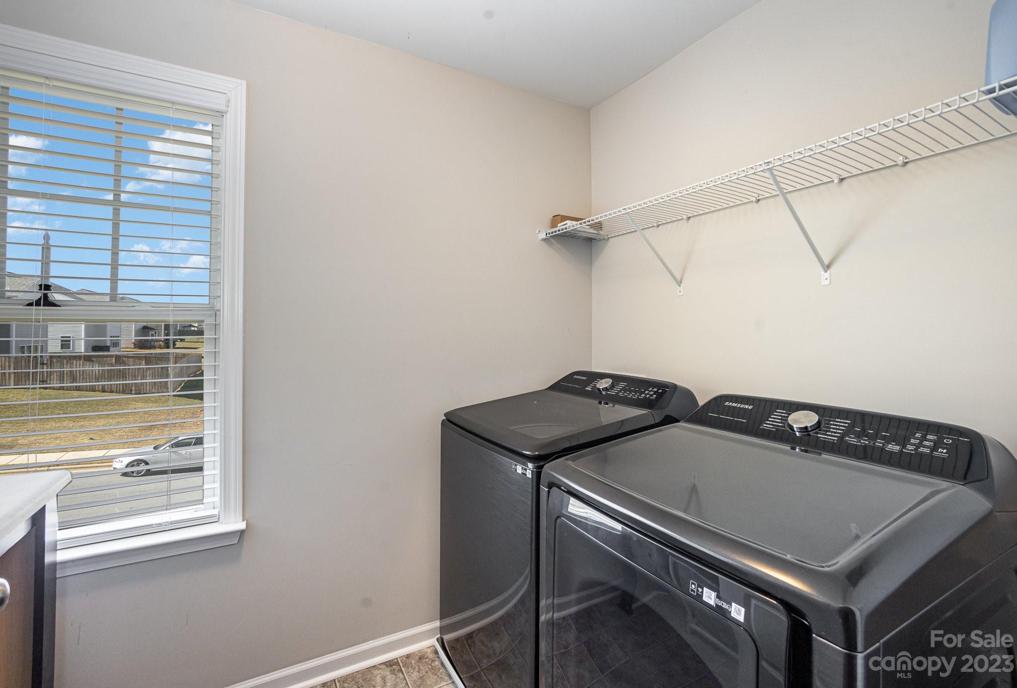 Hidden Lakes - Residential