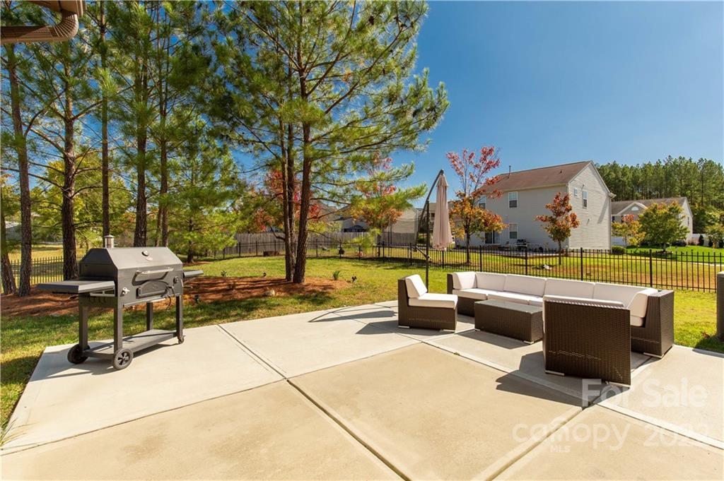 Somerset At Autumn Cove - Residential