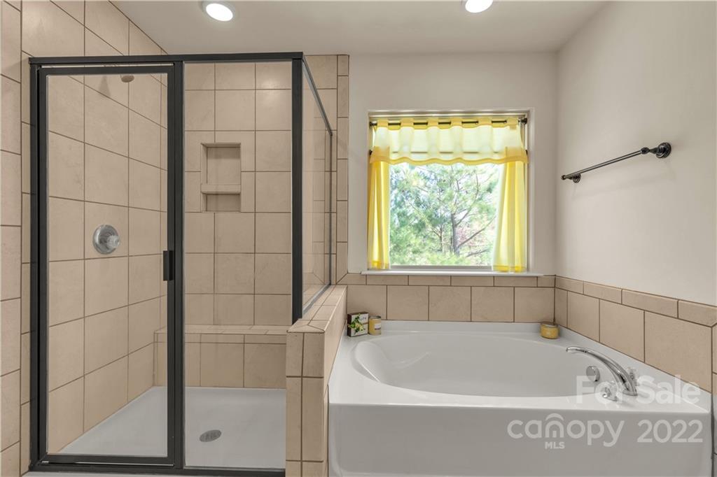 Somerset At Autumn Cove - Residential