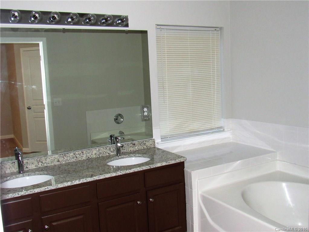 Baucom Ridge - Residential