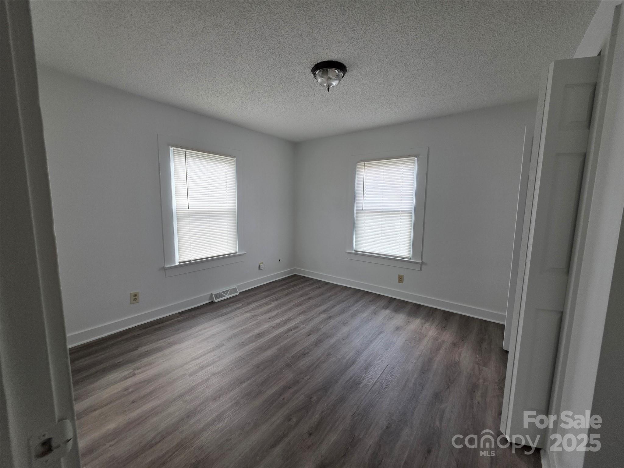 Linwood Park - Residential