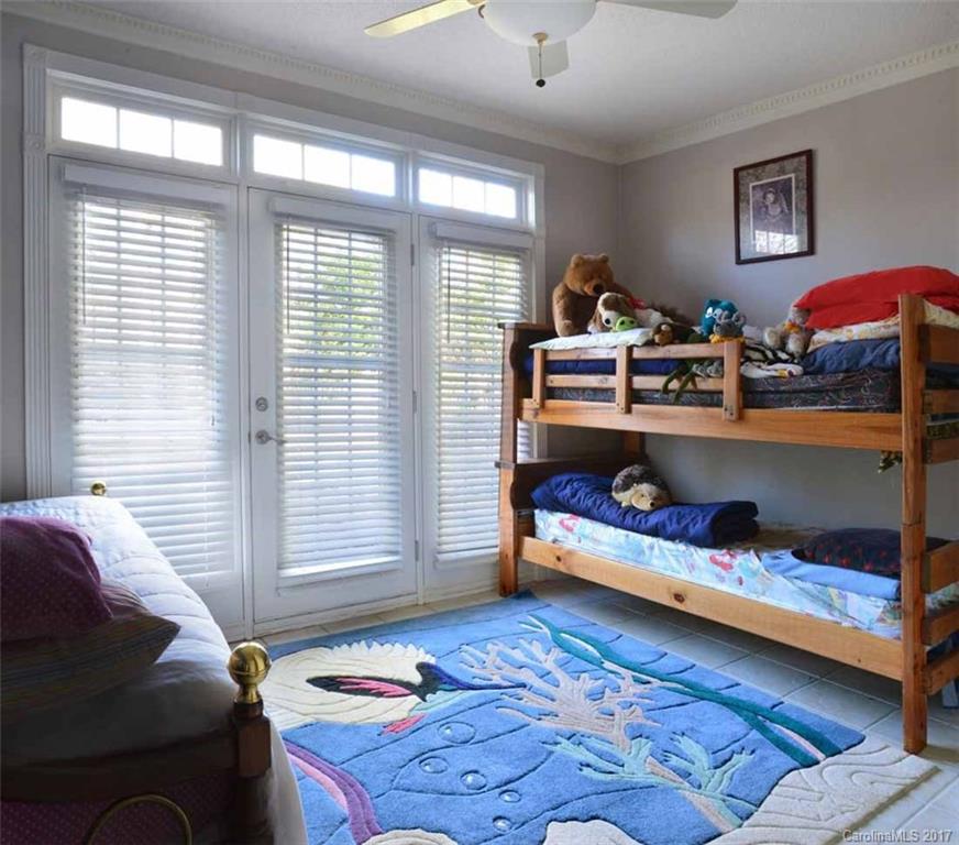 Emerald Shores - Residential