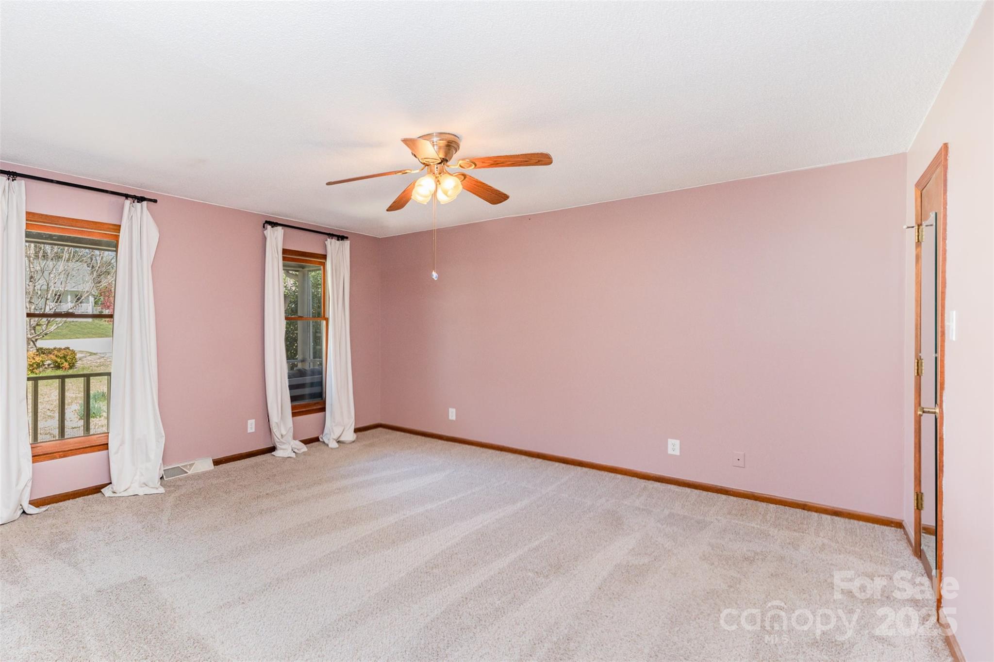 Ragin Estates - Residential