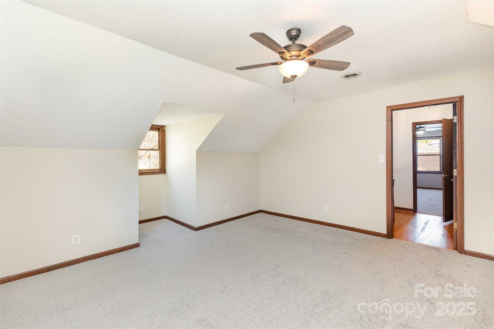 Ragin Estates - Residential