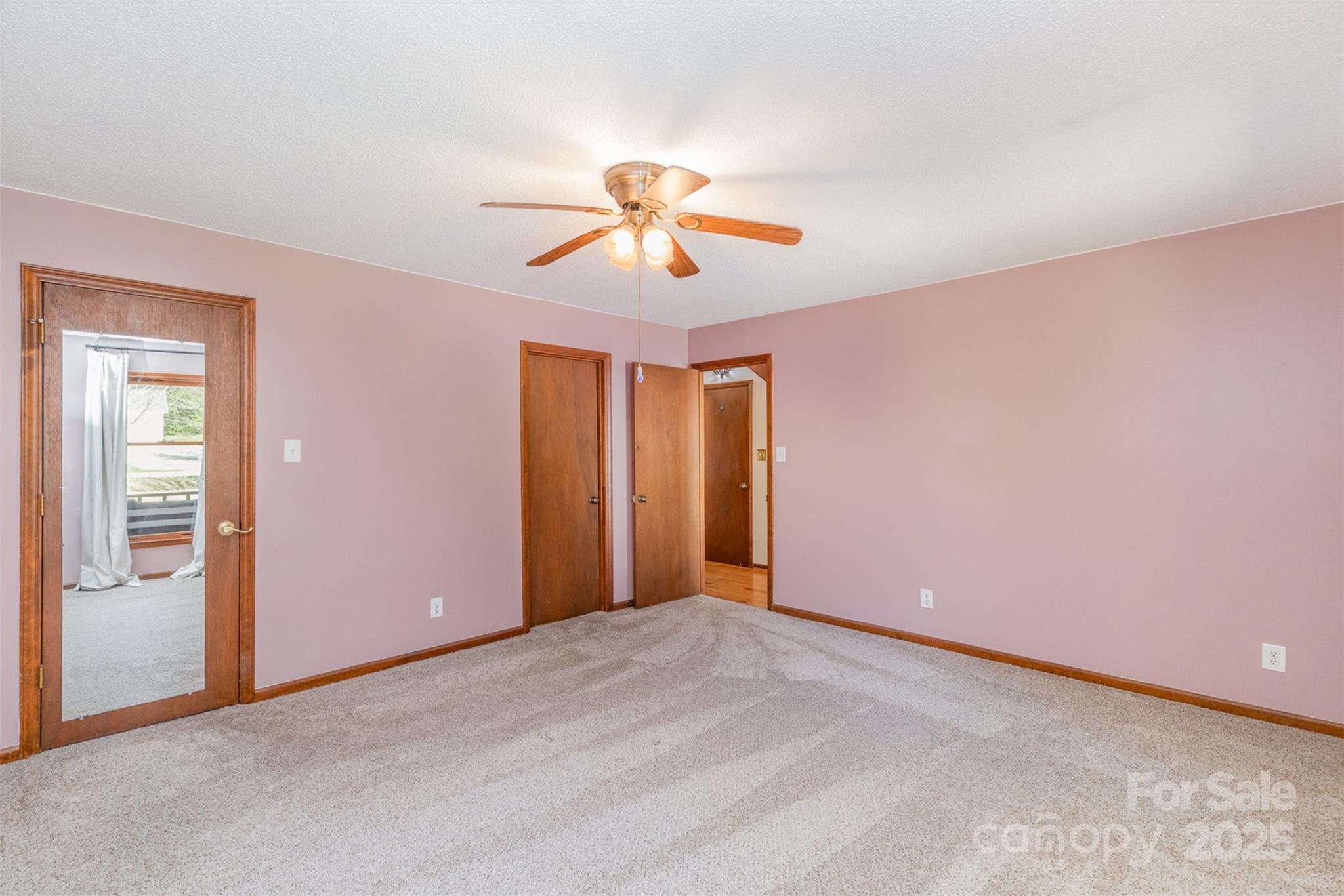 Ragin Estates - Residential