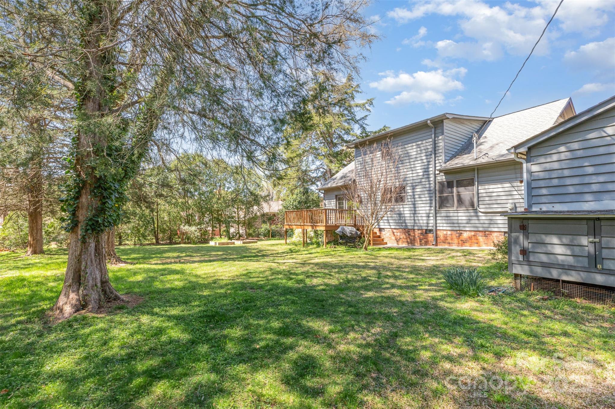 Ragin Estates - Residential