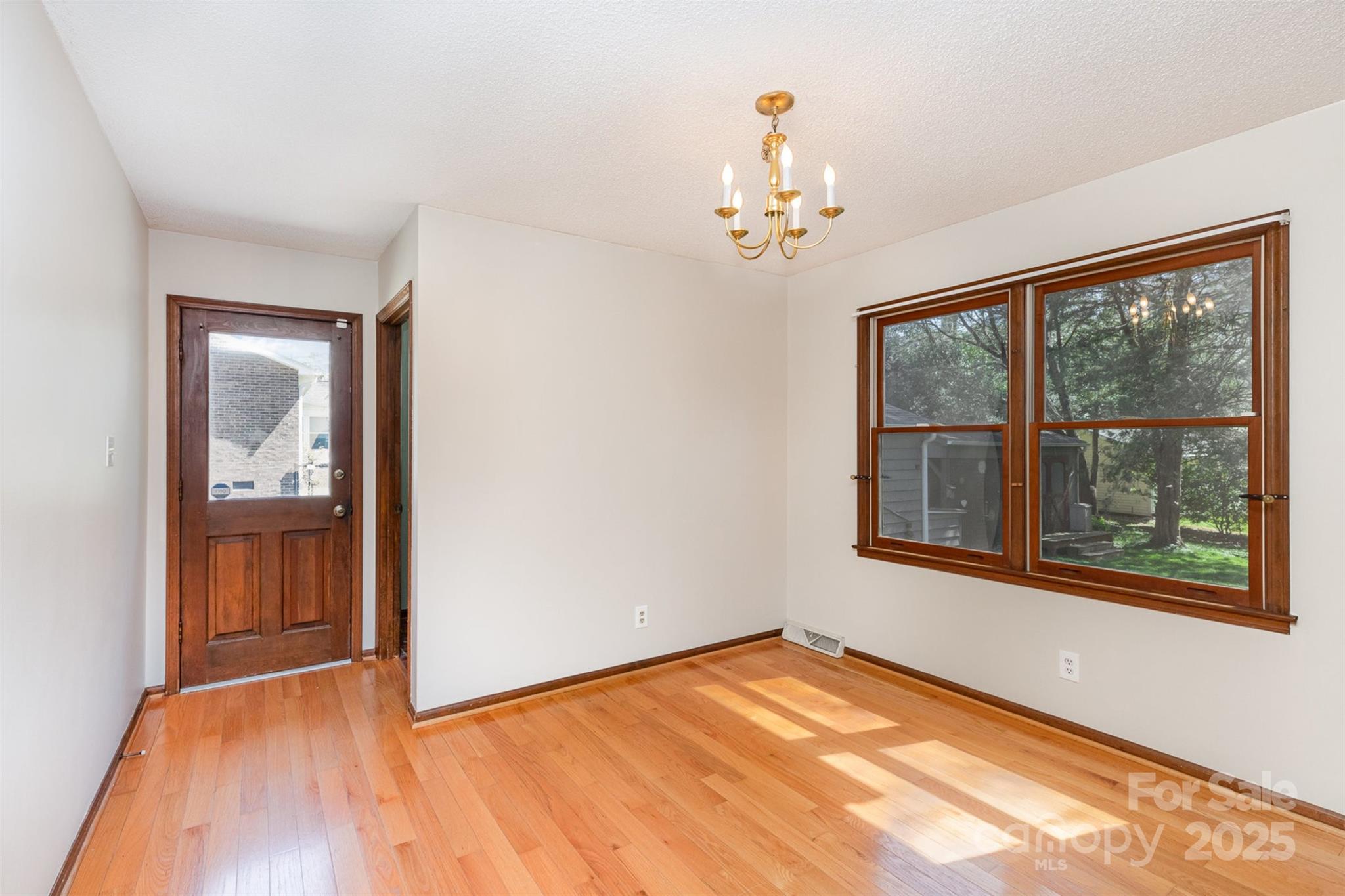 Ragin Estates - Residential