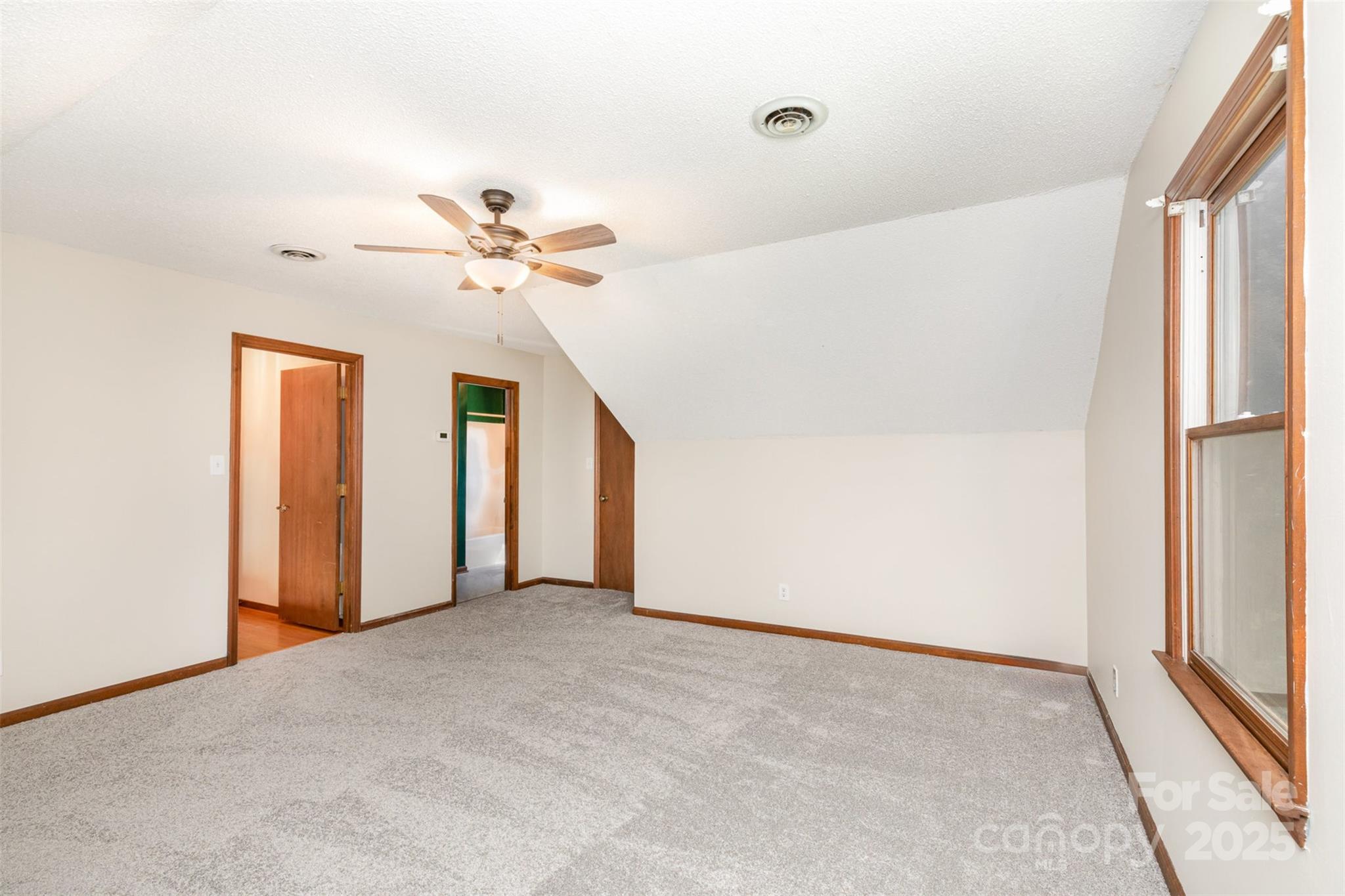 Ragin Estates - Residential