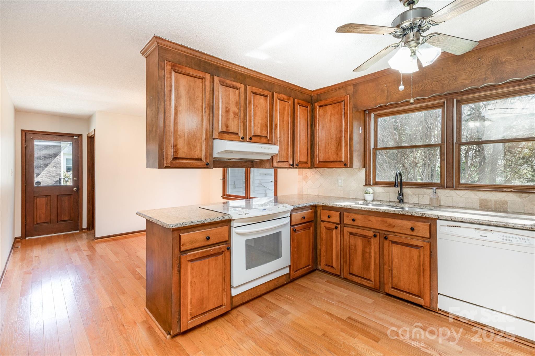 Ragin Estates - Residential