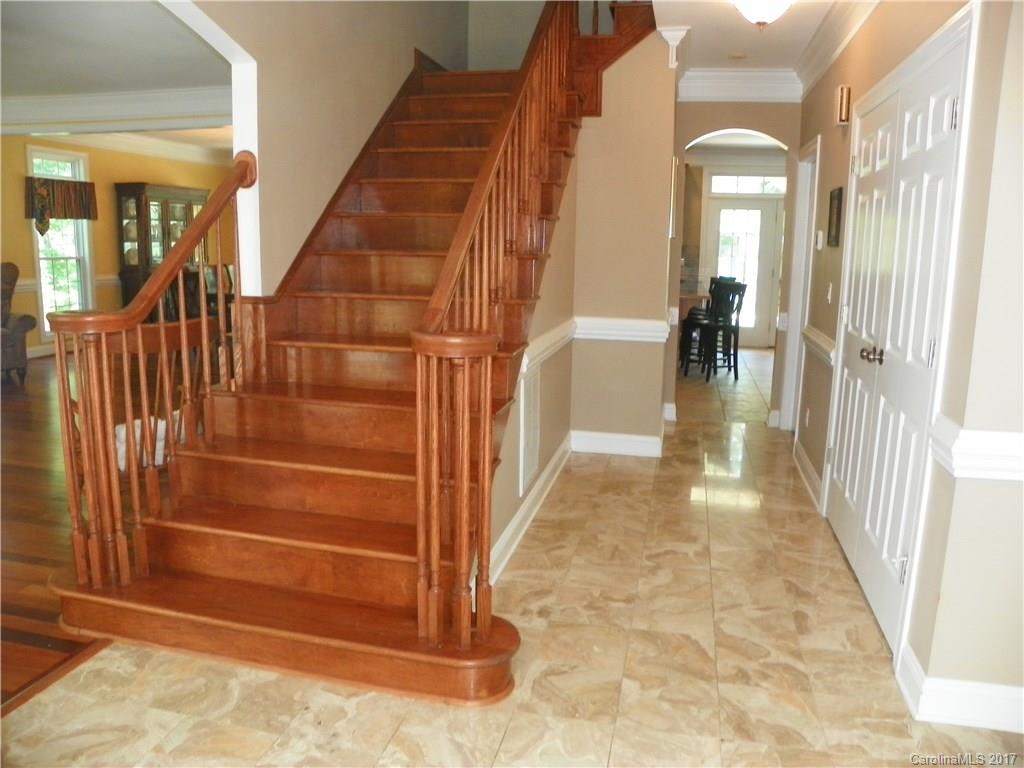 Tara Oaks - Residential