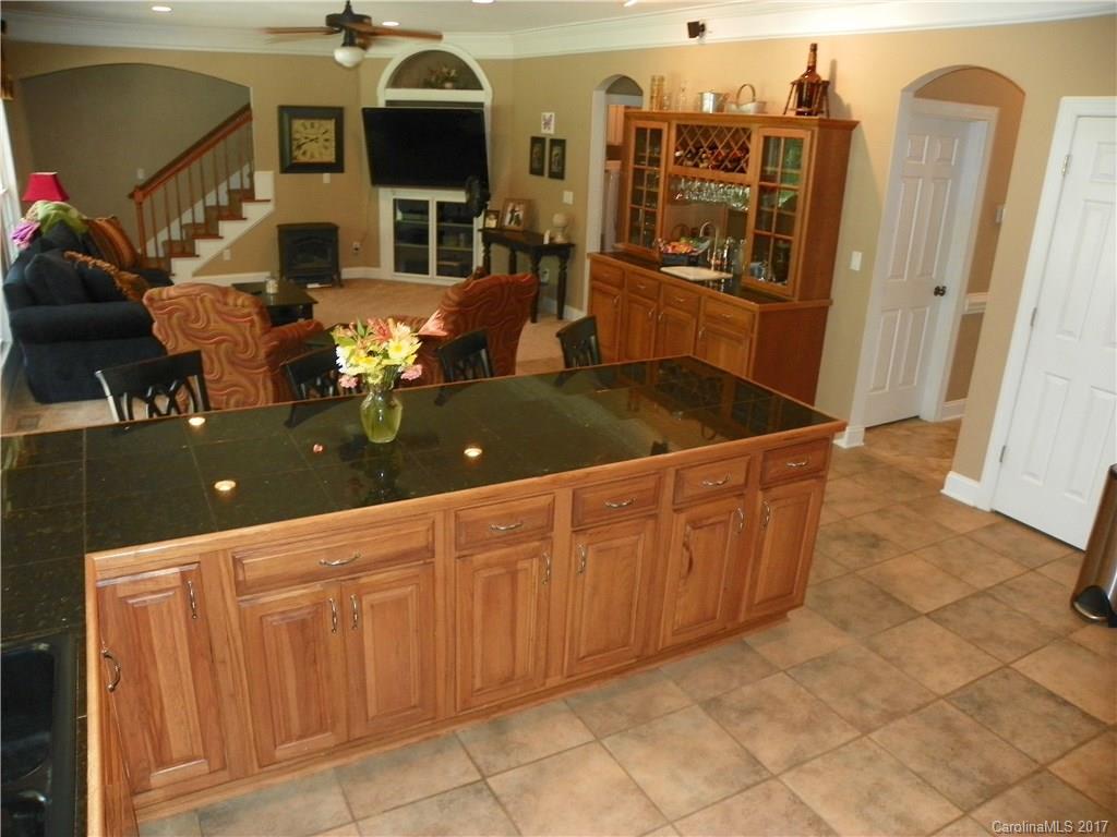 Tara Oaks - Residential