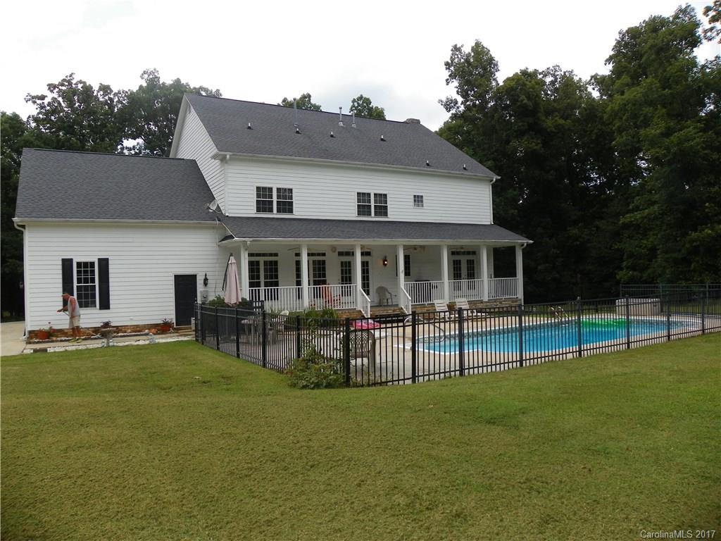 Tara Oaks - Residential