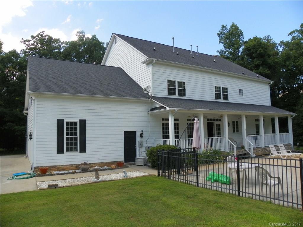 Tara Oaks - Residential