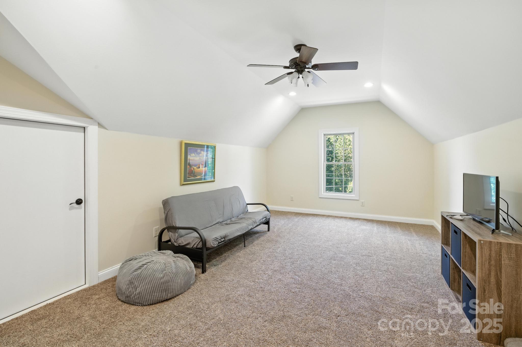 Edgewater - Residential