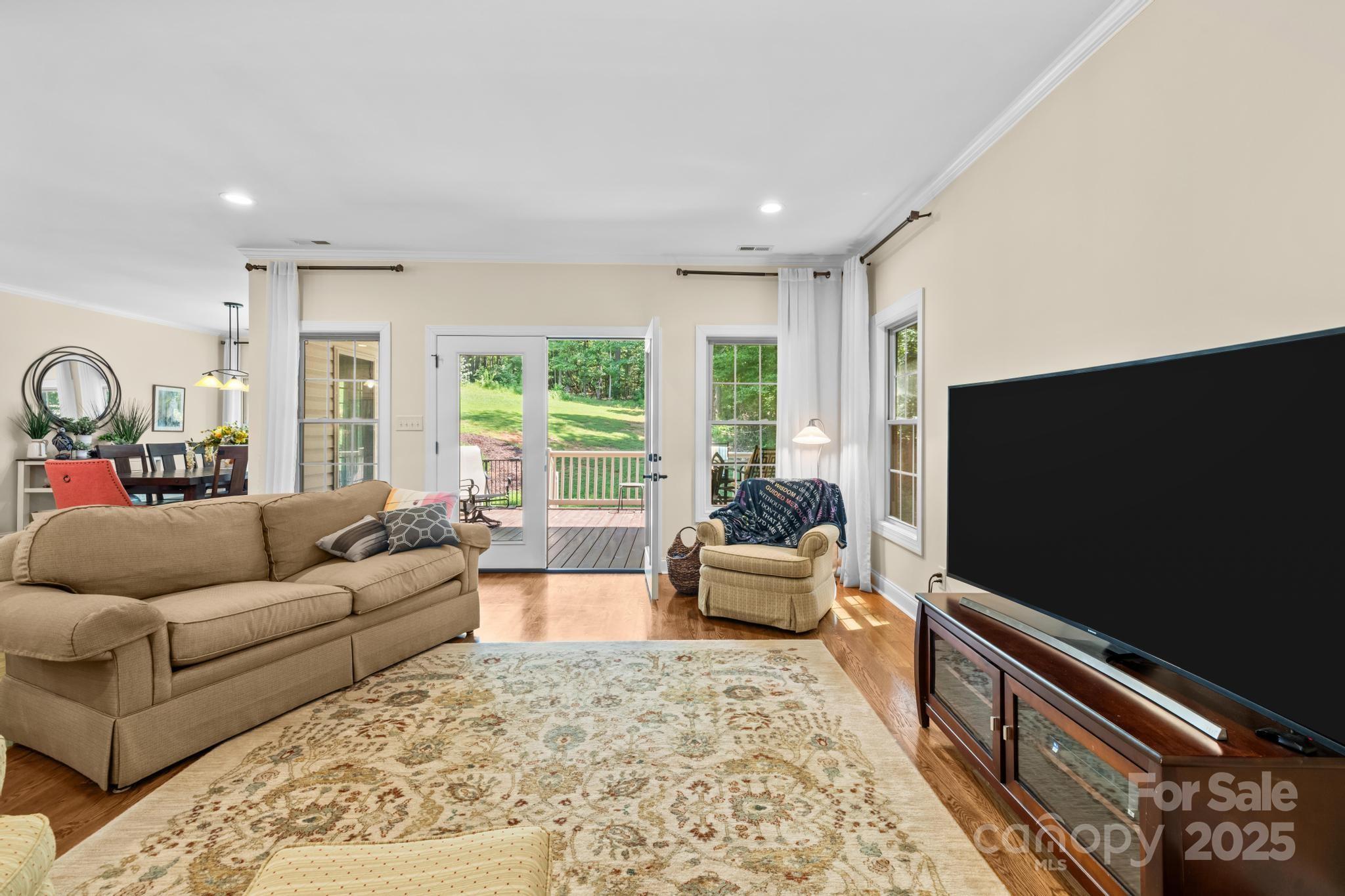 Edgewater - Residential